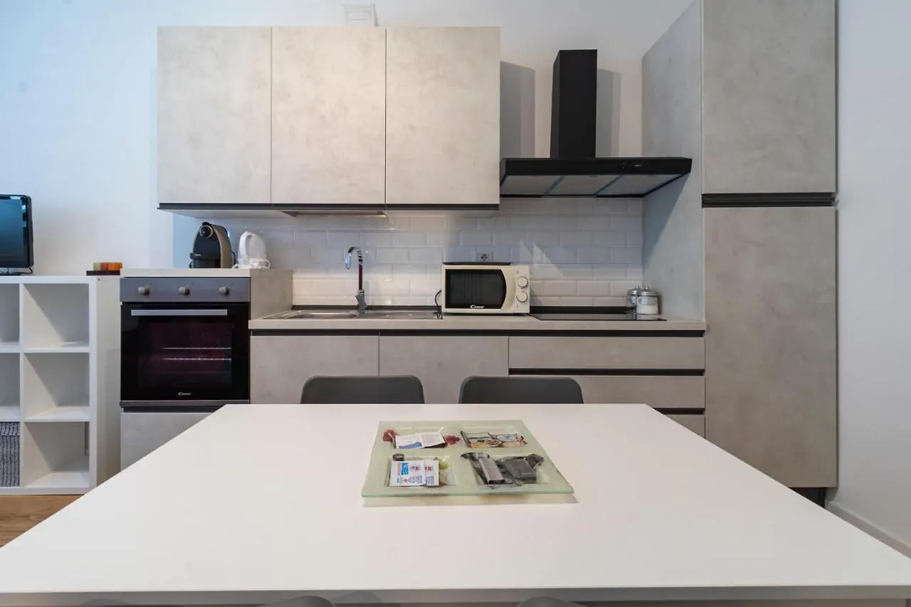 I Host Apartment - Fra Bartolomeo 16 Milan